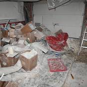 Large quantities of chemicals, precursors and excipients were also seized from this St-Lin-Laurentides residence.