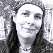 Jennifer Provencal wearing head band