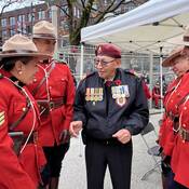 Superintendent Dee Stewart stopped to speak with an Indigenous veteran at last year's National Indigenous Veterans Day commemoration services in Vancouver.