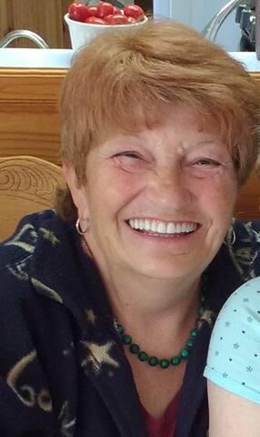 Closeup photo of Laureen Fabian