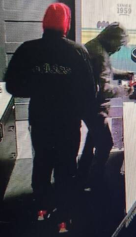 Two suspects sought in relation to a Mundare, Alberta business break and enter