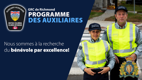 Deux gendarmes auxiliaires bénévoles de la GRC. Le texte se lit comme suit : « Nous recherchons le bénévole par excellence! »